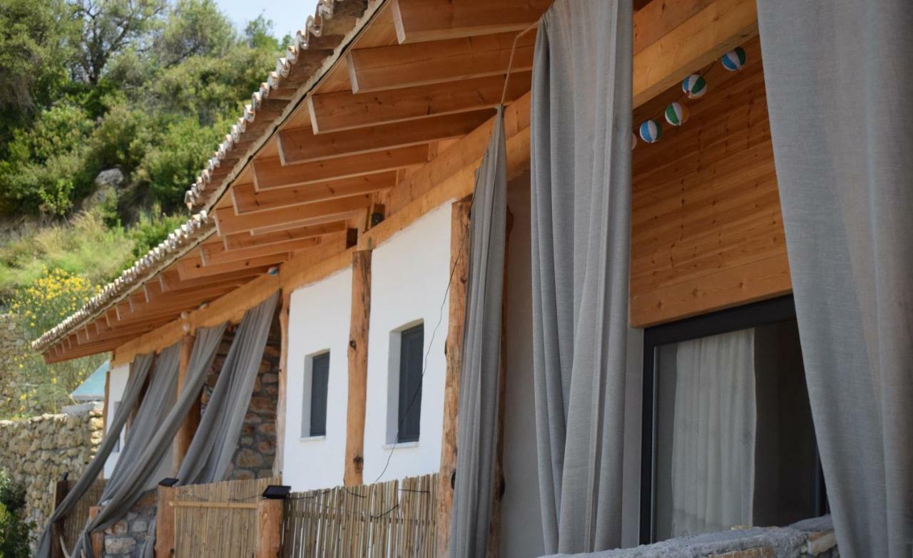 Scala Bungalows *